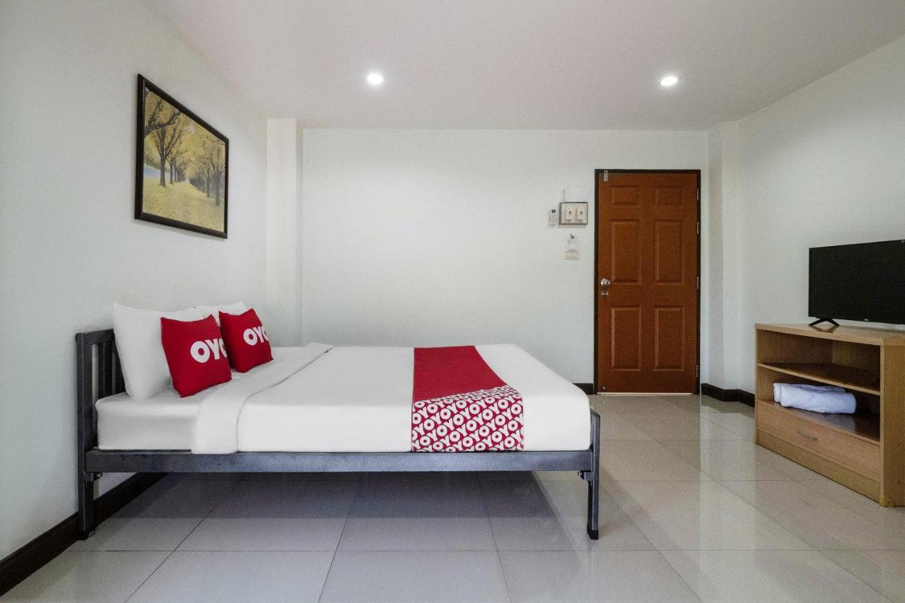 Taevaraj Place Ayutthaya Extérieur photo